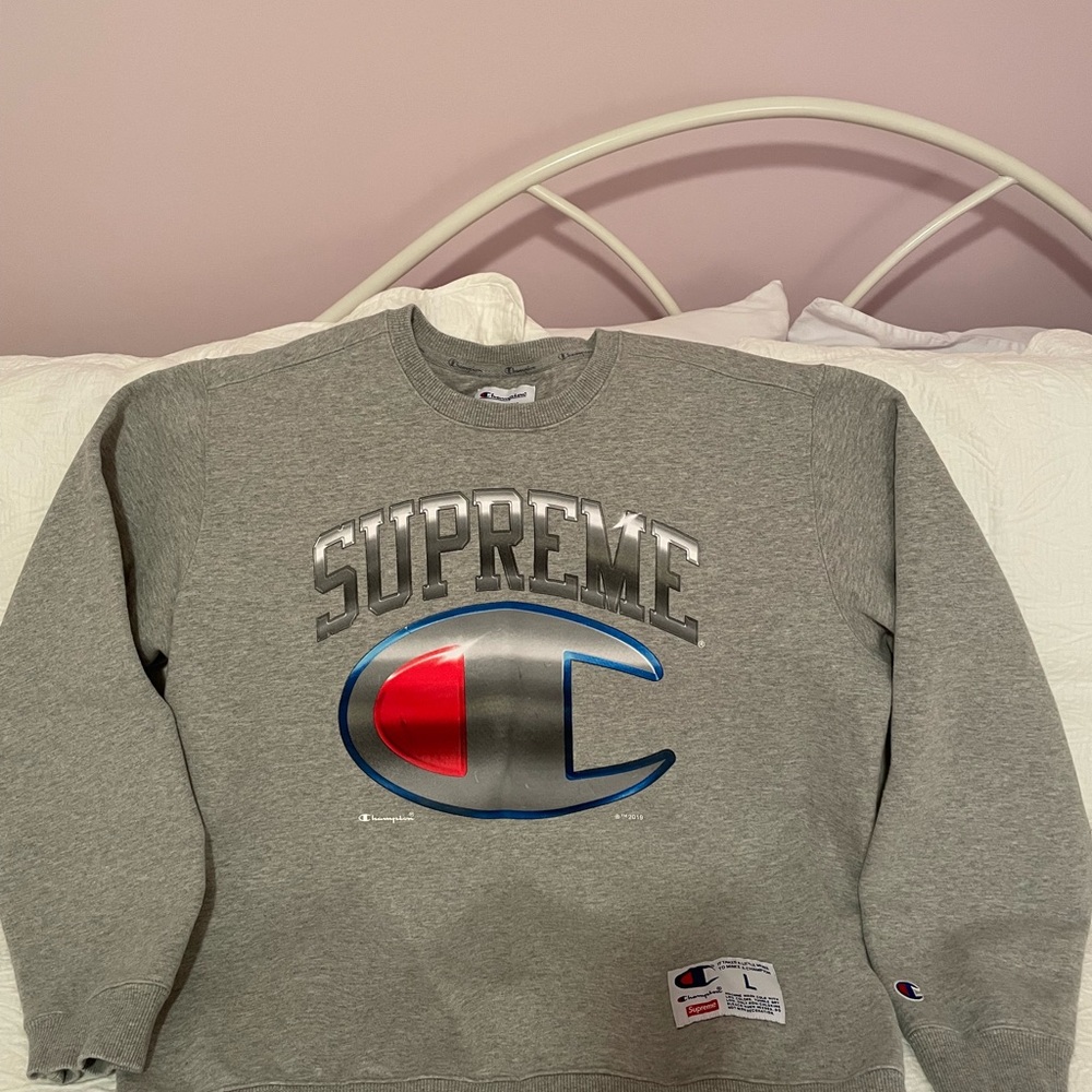 Supreme Champion Crewneck Sweatshirt